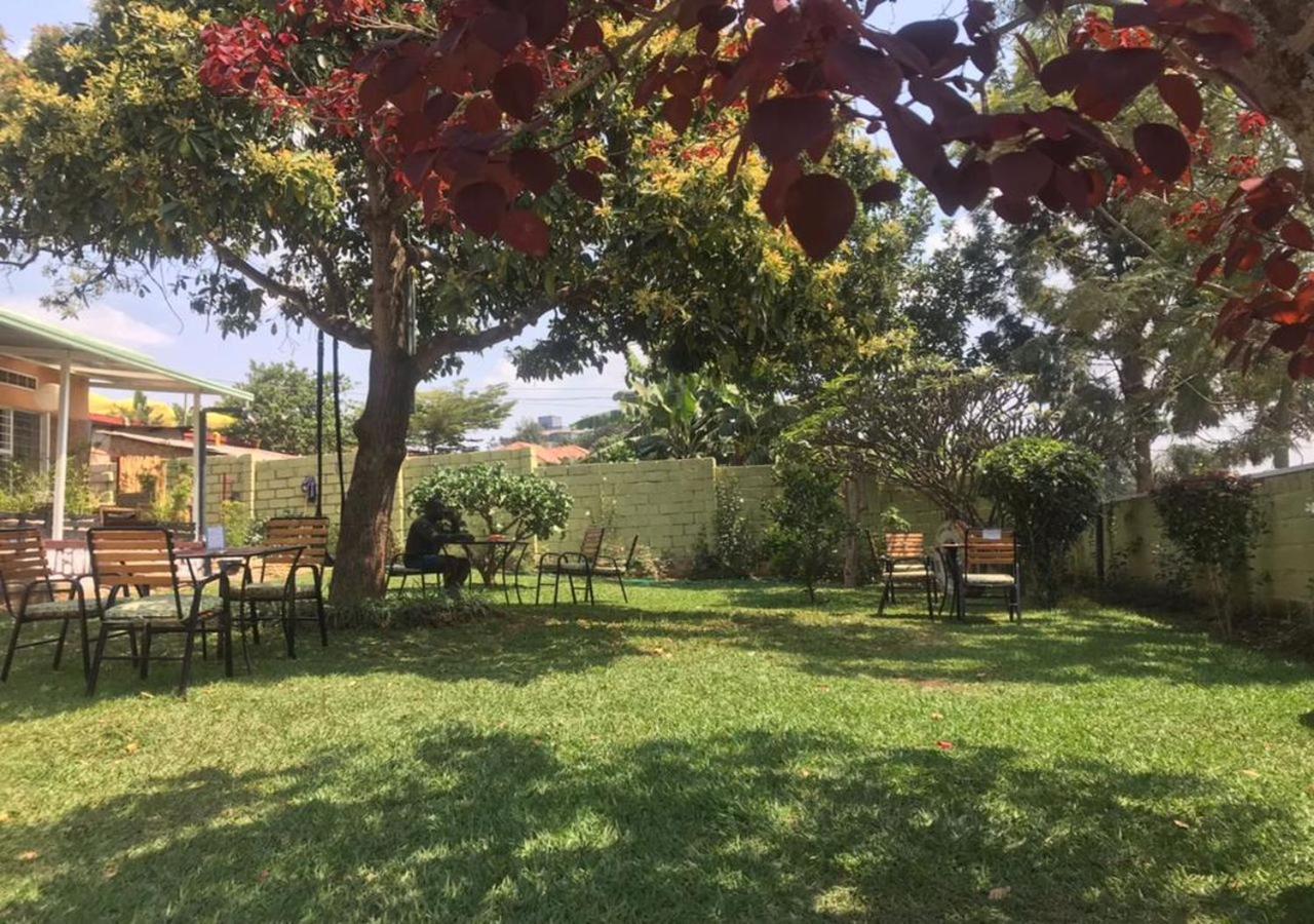 קיגאלי Tea House Bnb מראה חיצוני תמונה