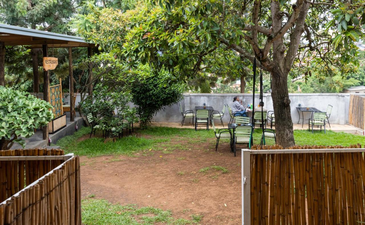 קיגאלי Tea House Bnb מראה חיצוני תמונה
