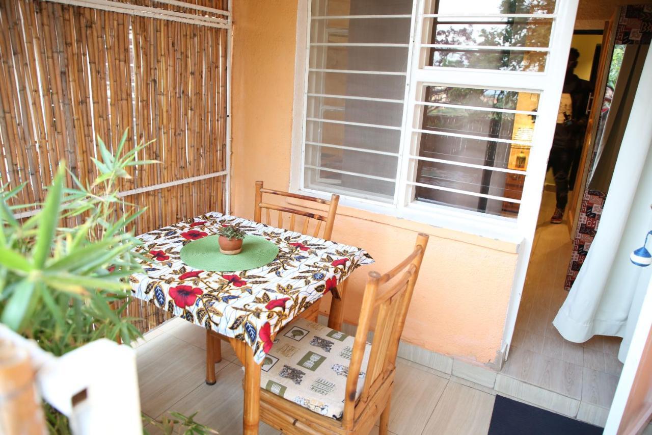 קיגאלי Tea House Bnb מראה חיצוני תמונה