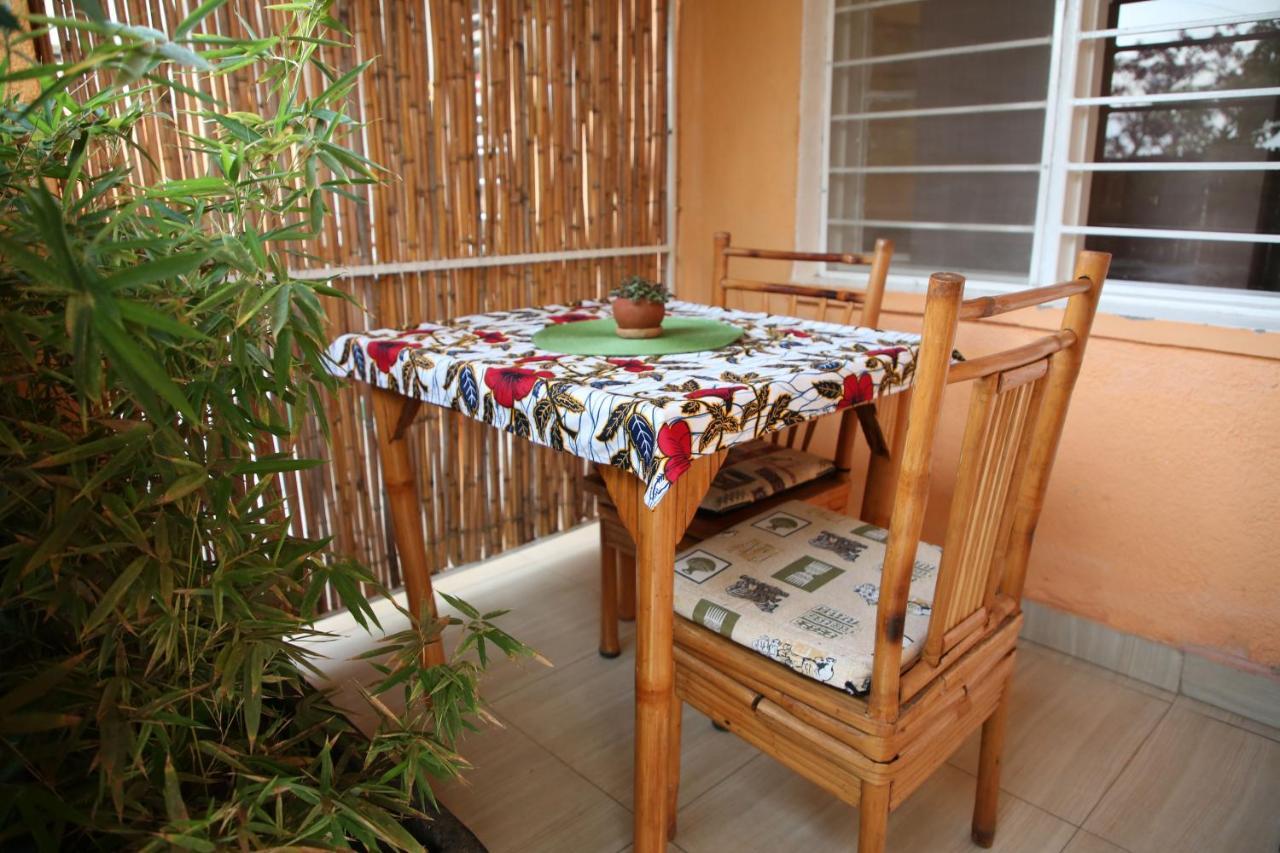 קיגאלי Tea House Bnb מראה חיצוני תמונה